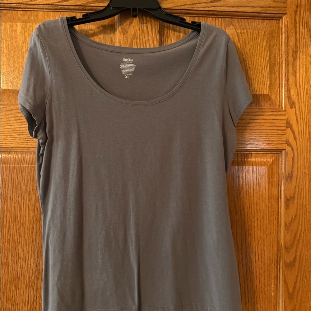 Mossimo Supply Co. Short Sleeve Scoop Neck Tee - Gray